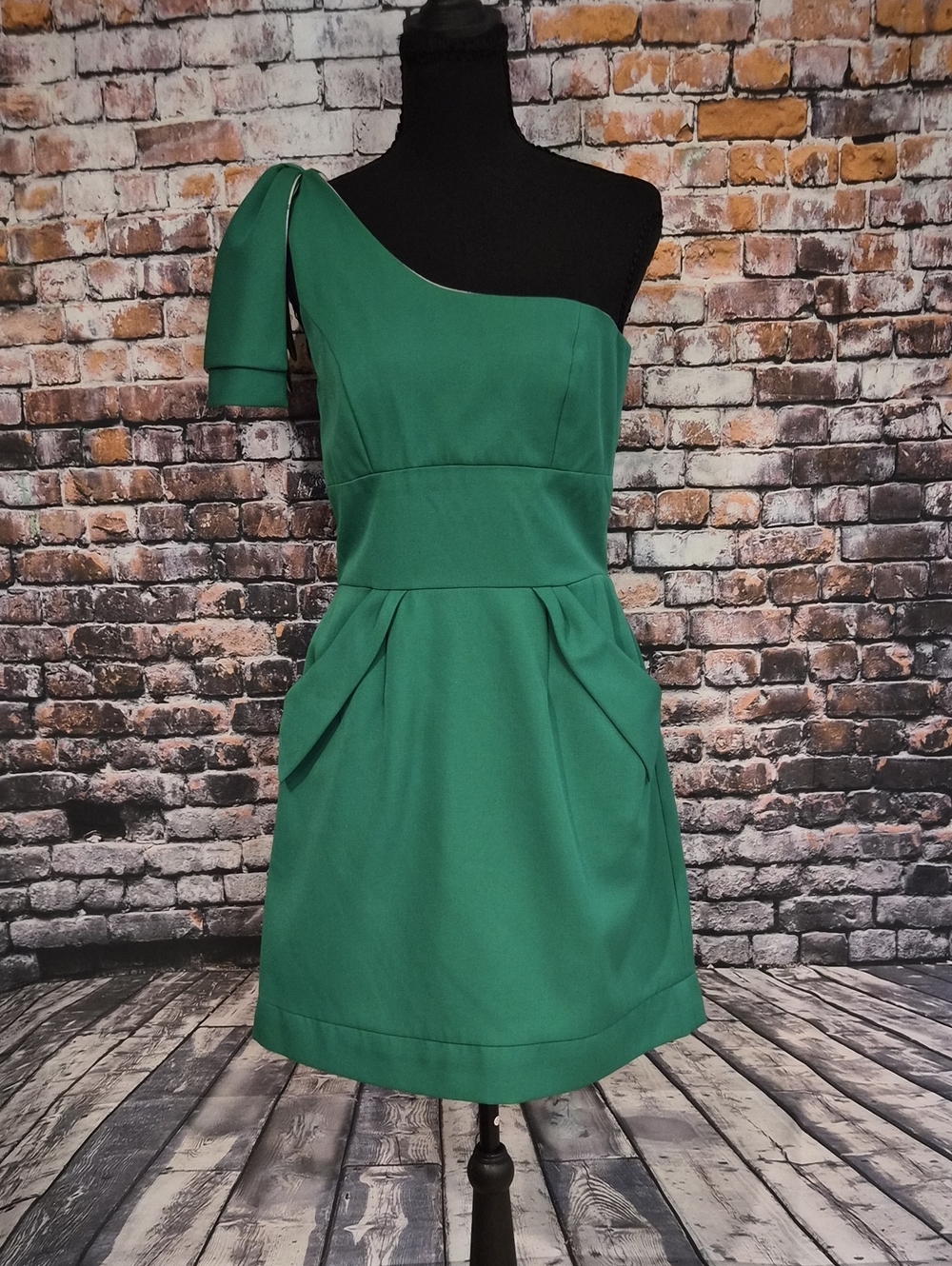 Y2K Designer Doucette Duvall One-Shoulder Forest Green Cocktail Dress